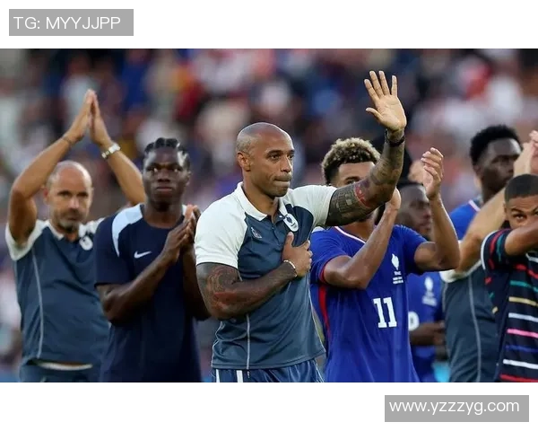 法国足球国家队黑人球员的崛起与影响力分析